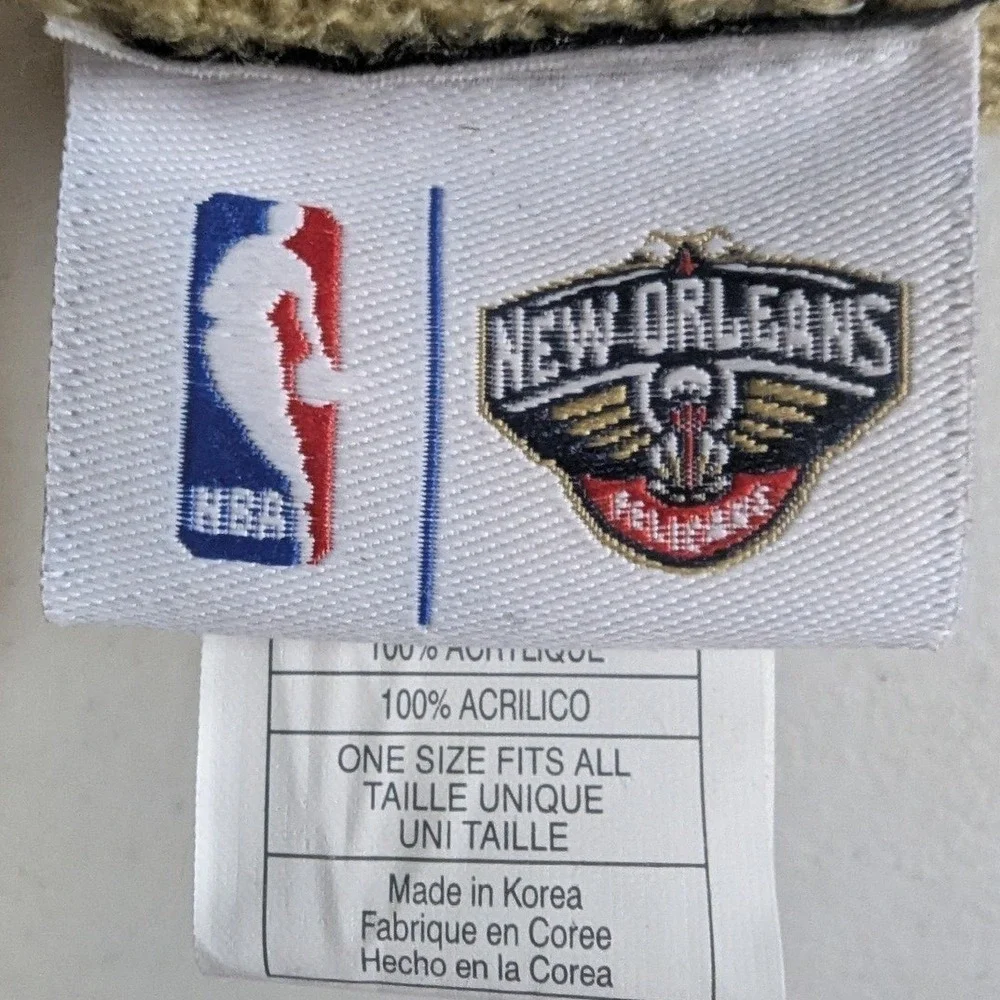 New Orleans Pelicans Adidas Knit Beanie‎ Hat Tan One Size Fits All NBA - Picture 4 of 7